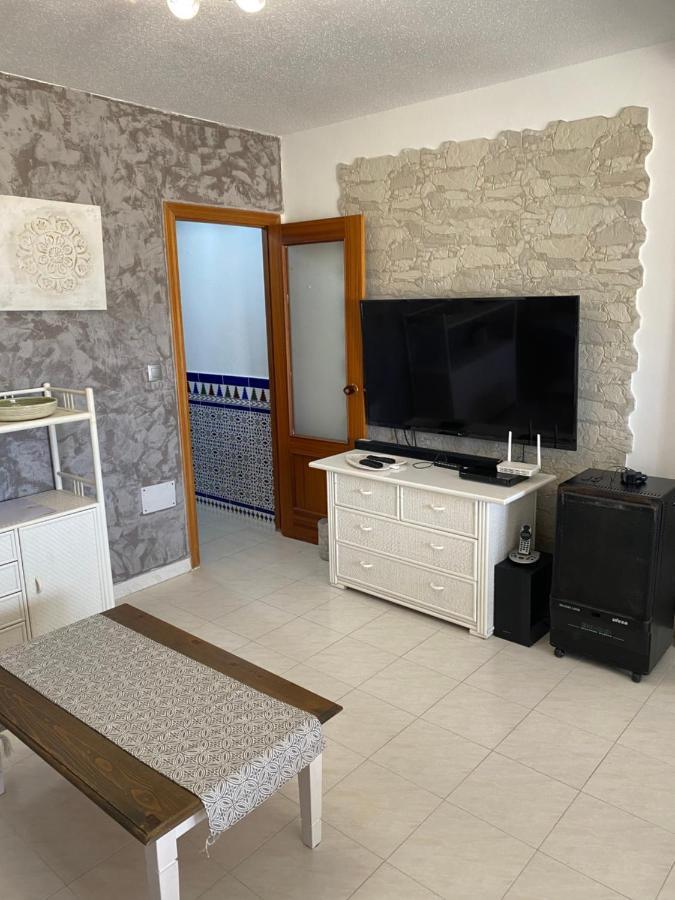Apartamento Andalucia - Sea View, Beach, Marina, Lift & Free Parking Гаруча Екстериор снимка